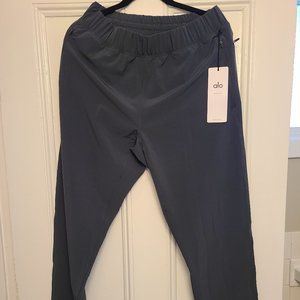 NWT ALO Repetition Pant in Anthracite
